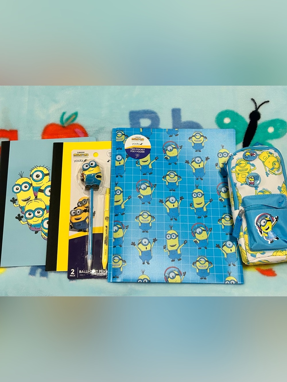 Back to School NWT Minions School Supply Set for Kids